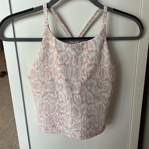 Old Navy Light Support PowerSoft Longline Sports Bra in pink/grey snake print